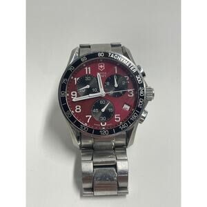 Victorinox Swiss Army Watch Men’s 241148 Chrono Classic Bordo Nice Condition